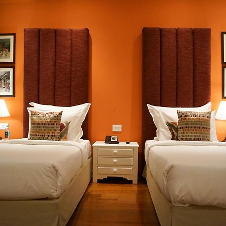 The Waverly Hotel & Residences Bangalore Exteriör bild